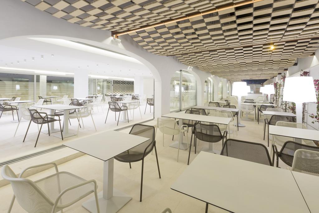 Aparthotel Ebano & (adults Only) Platja d'en Bossa